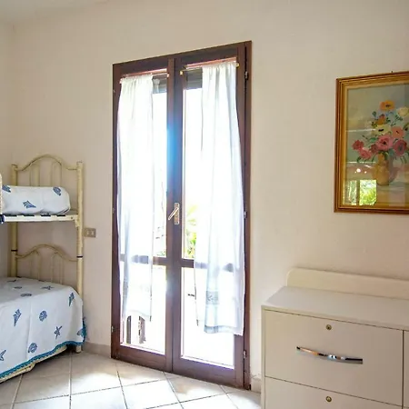 Rosa Apartment *